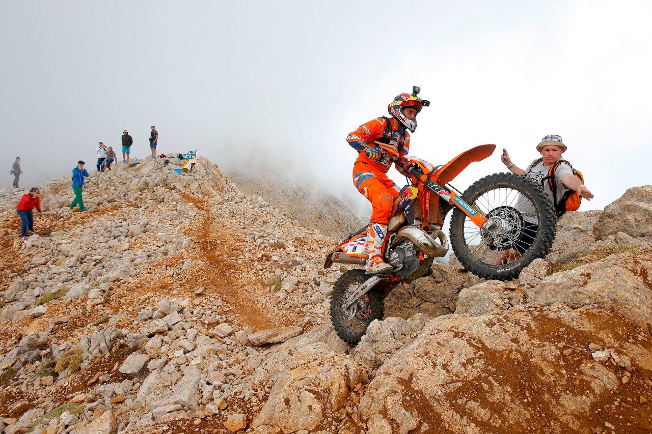 KTM si separa da Jonny Walker 